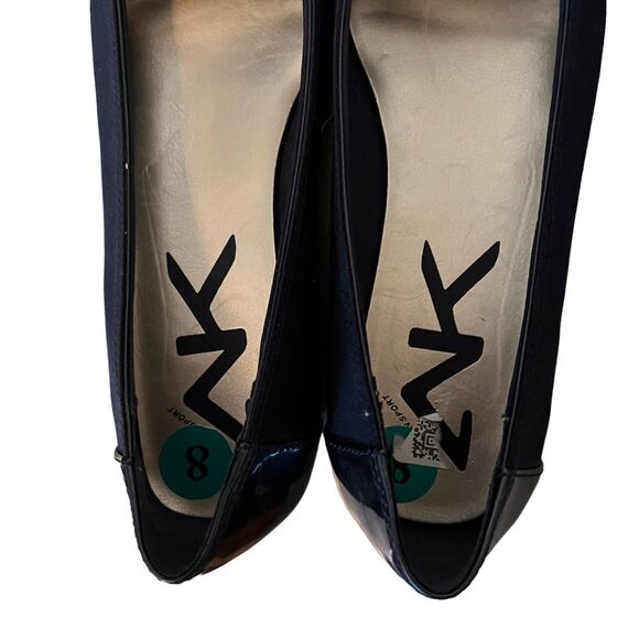Ann Klein Airwear Port Size 8 Navy suede and patent look Flat Loafer Silver - Picture 5 of 10